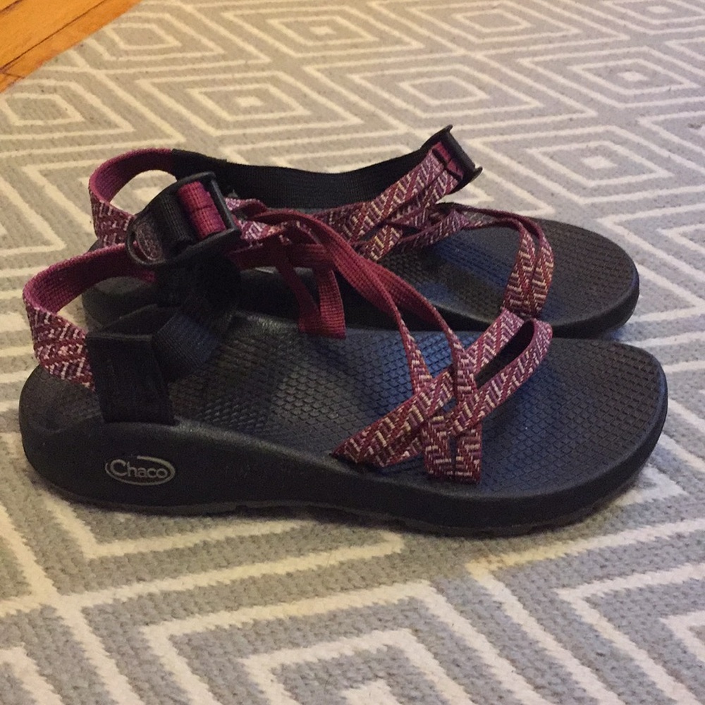 Purple no toe-strap Chacos